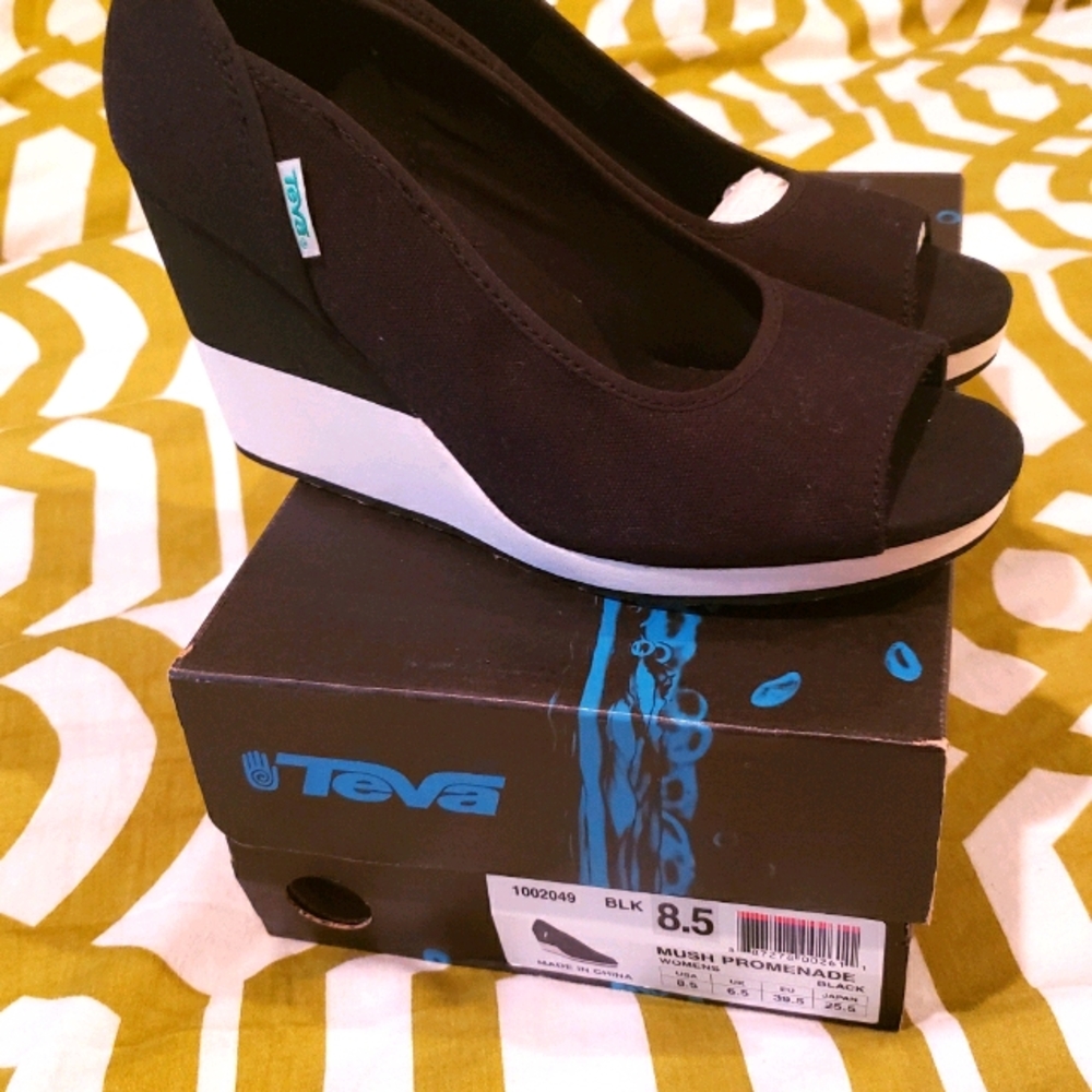Teva Mush Promenade